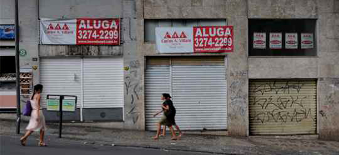 Número de empresas cai pelo segundo ano e volta ao patamar do início da década